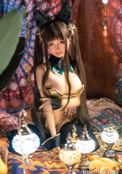 七月雨荷
