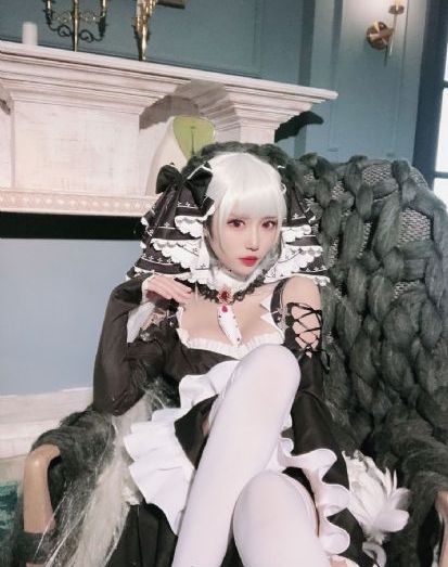 戴维斯夫人[全集]