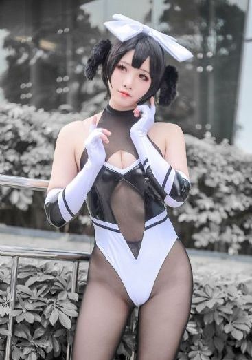 你比星光美丽